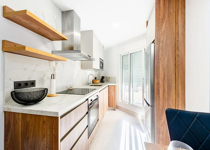 Apto Reformado Centro A 2 Min De La Playa * Nerja