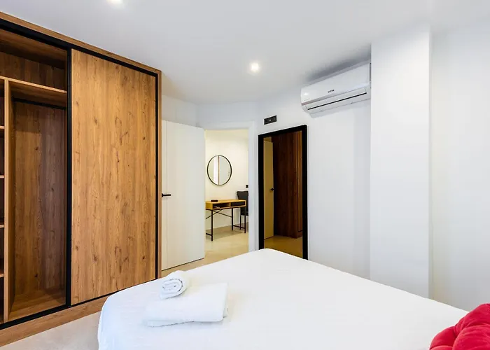 Apto Reformado Centro A 2 Min De La Playa *